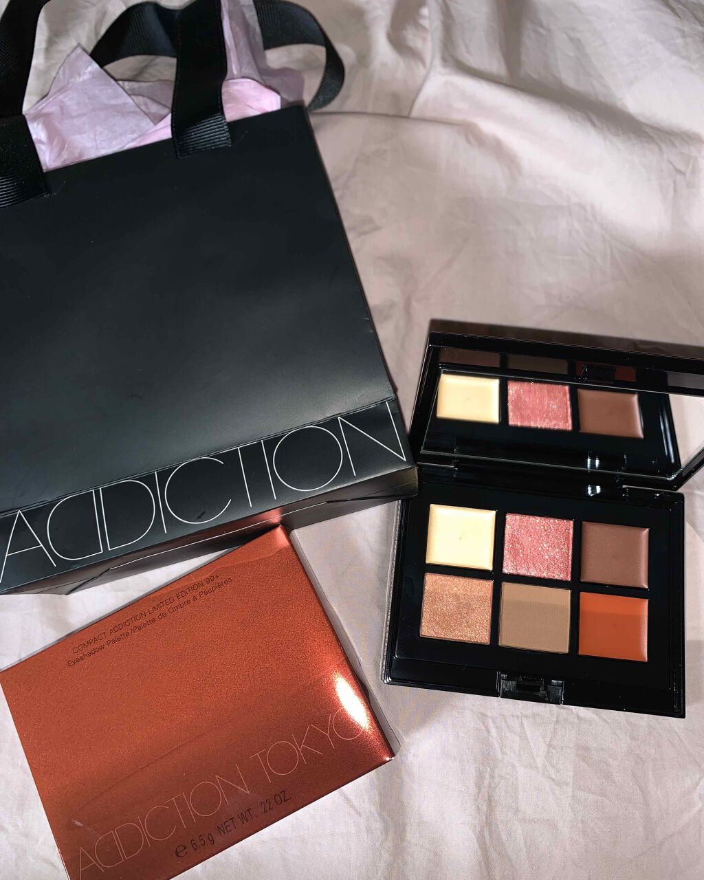 コンパクトアディクション リミテッド エディション 99＋ 01 Delicate Beams/ADDICTION/アイシャドウパレットを使ったクチコミ（3枚目）