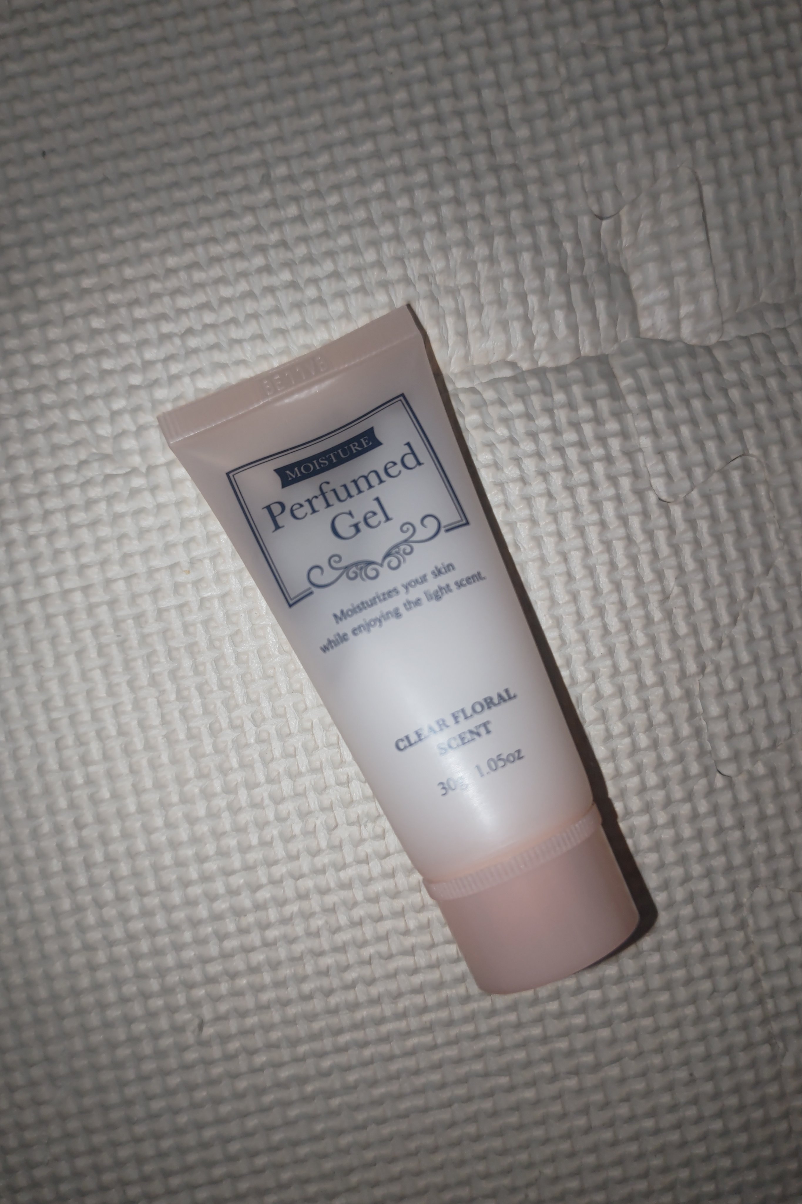 香水ジェル クリアフローラルの香り/DAISO/ハンドクリームを使ったクチコミ（1枚目）