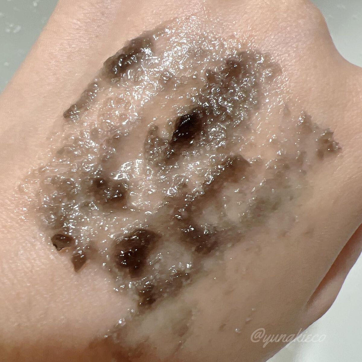 BLACK JELLY WASH（ブラックジェリーウォッシュ）/PLUEST/その他洗顔料を使ったクチコミ（2枚目）