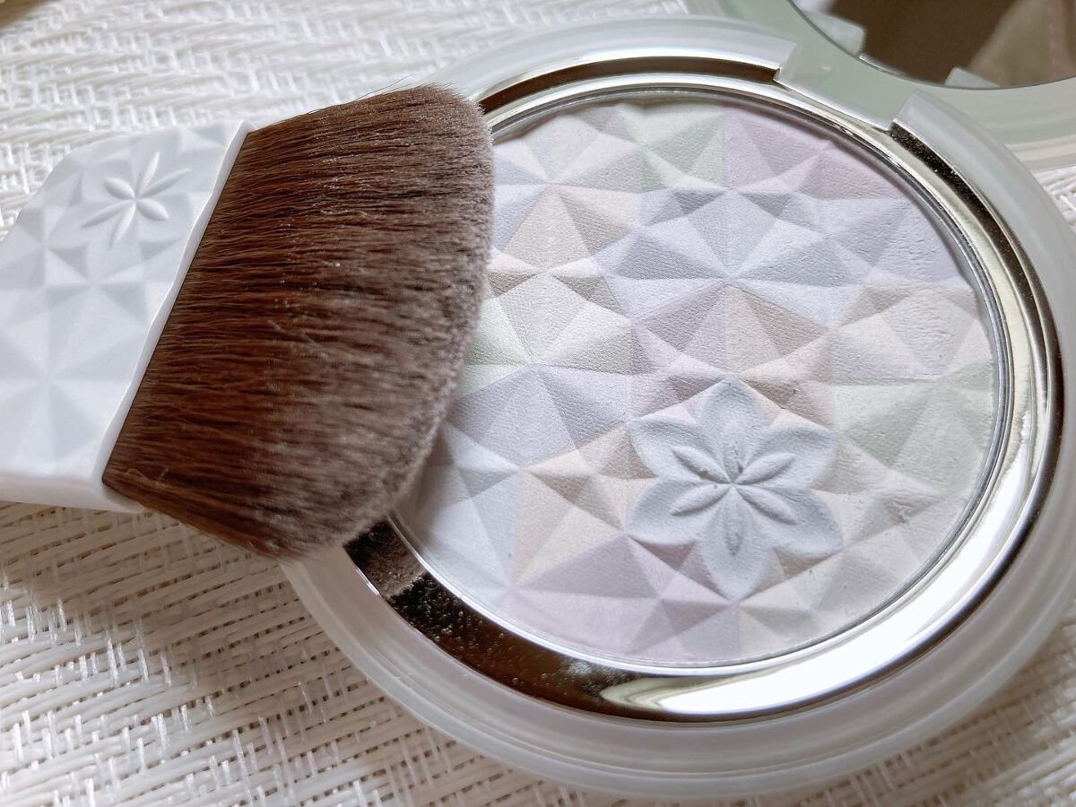 AQ オーラ リフレクター/DECORTÉ/プレストパウダーを使ったクチコミ(3枚目)