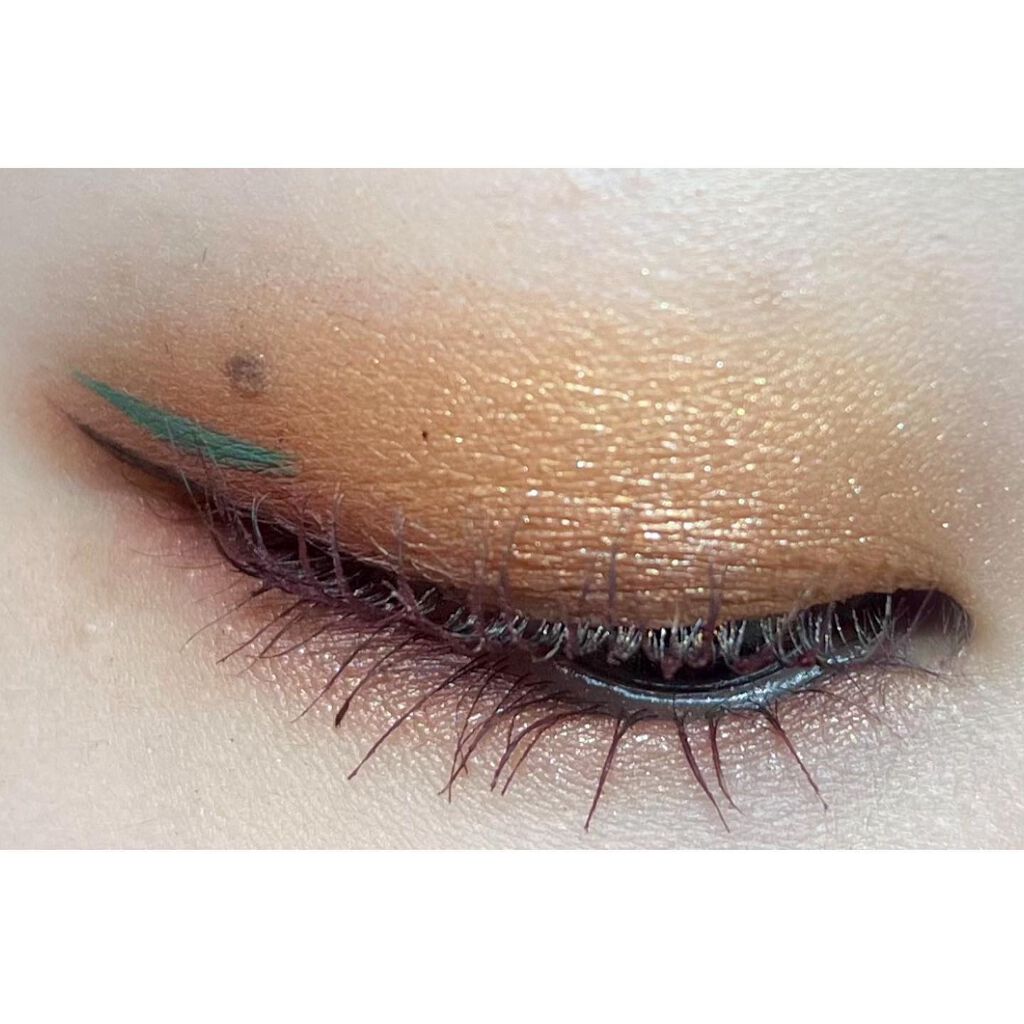 UR GLAM BLOOMING EYE COLOR PALETTE/U R GLAM/アイシャドウパレットを使ったクチコミ(4枚目)