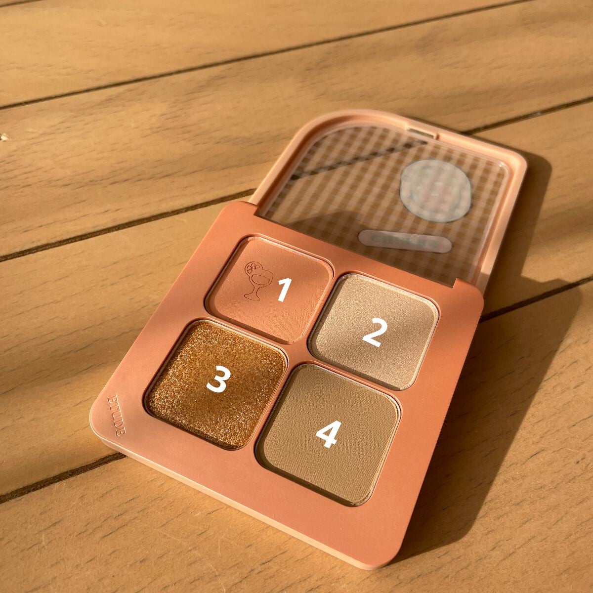 カカオフレンズ プレイカラーアイズ /ETUDE/アイシャドウパレットを使ったクチコミ(2枚目)