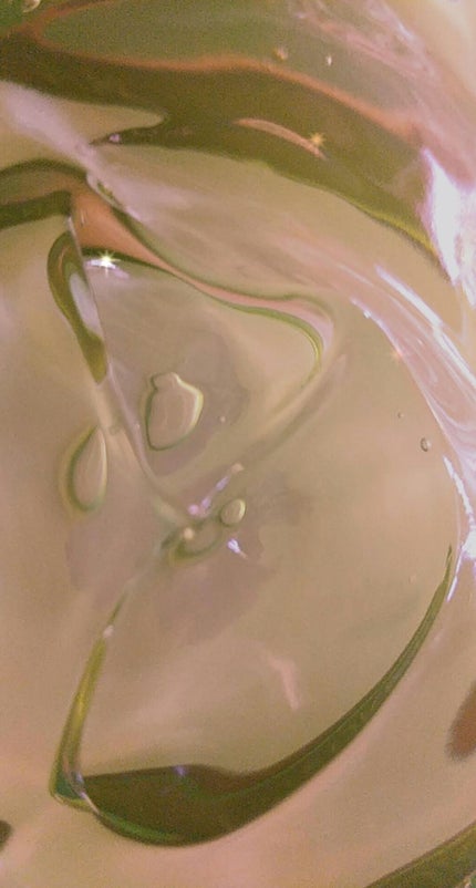 マイルド&モイスチャーアロエジェル/ネイチャーリパブリック/ボディローションを使ったクチコミ(2枚目)