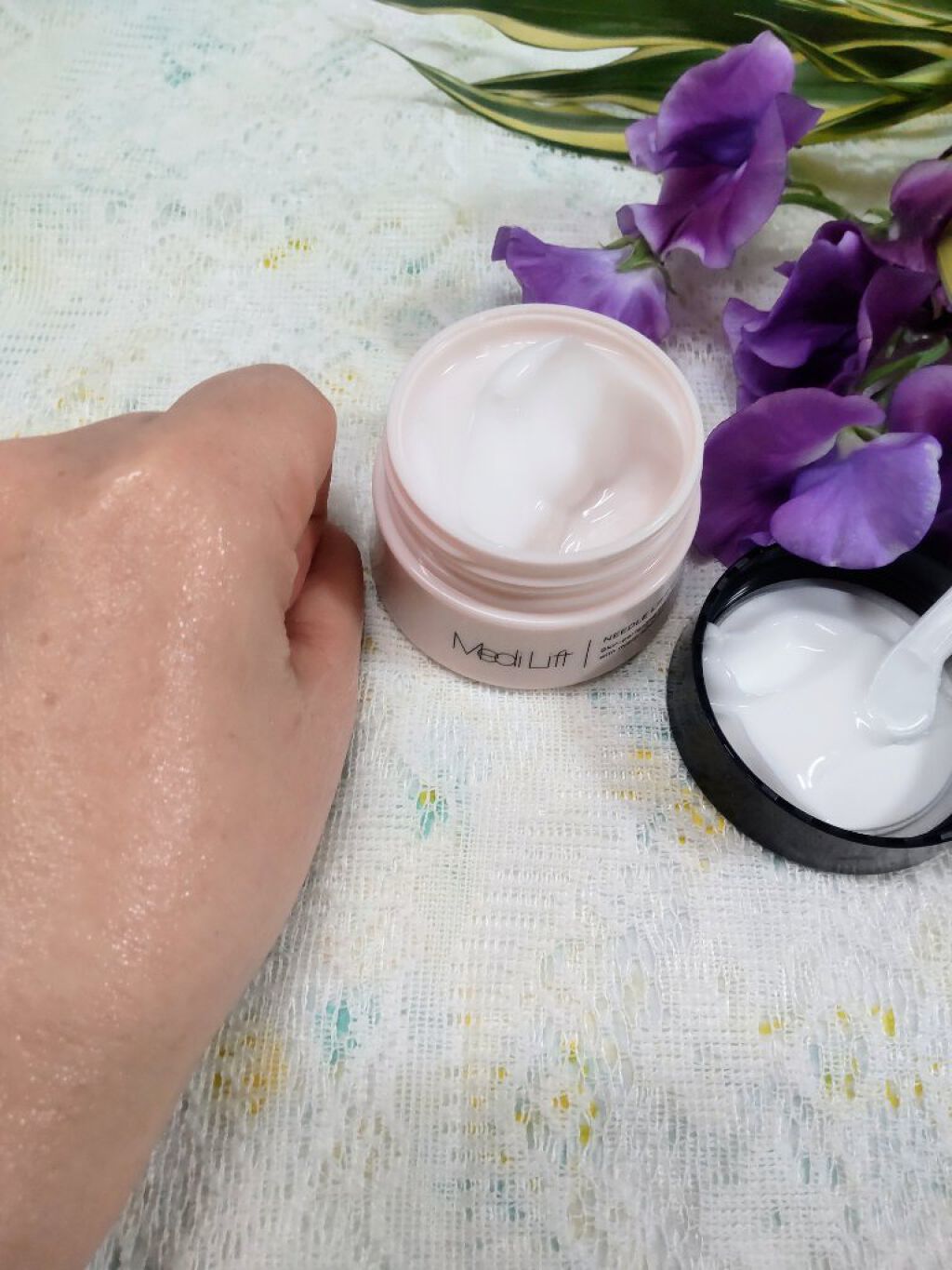 メディリフト ニードルリフトクリーム/YA-MAN TOKYO JAPAN/フェイスクリームを使ったクチコミ（3枚目）