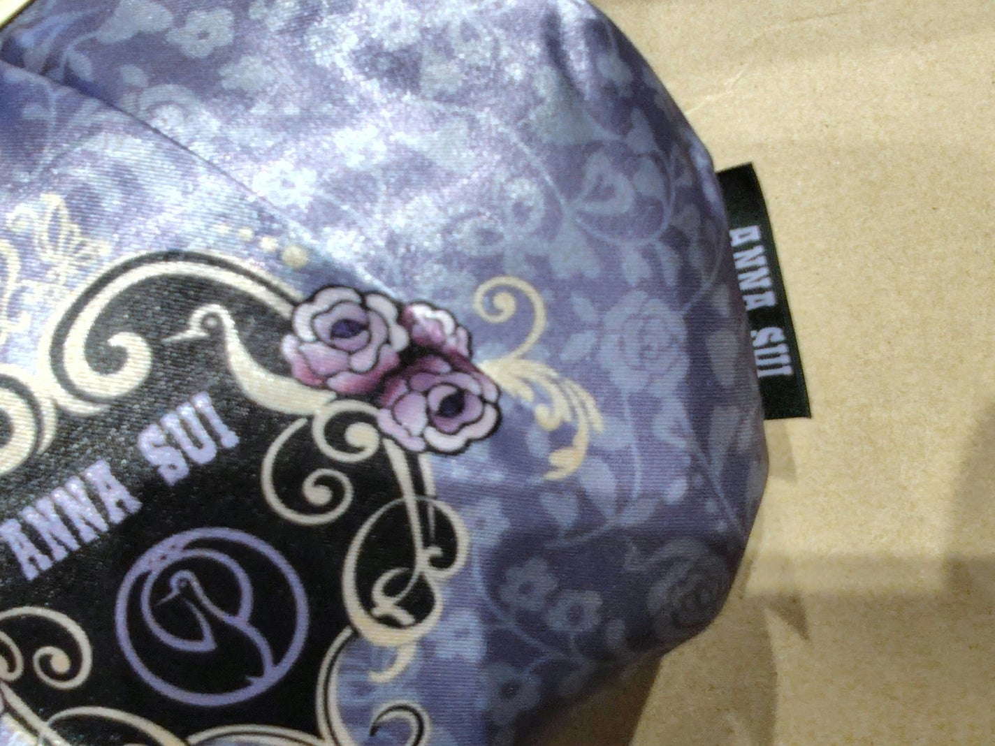 みやこ on LIPS 「ANNASUIのポーチと思ったら…!?ANNASUIの小物大好..」(2枚目)