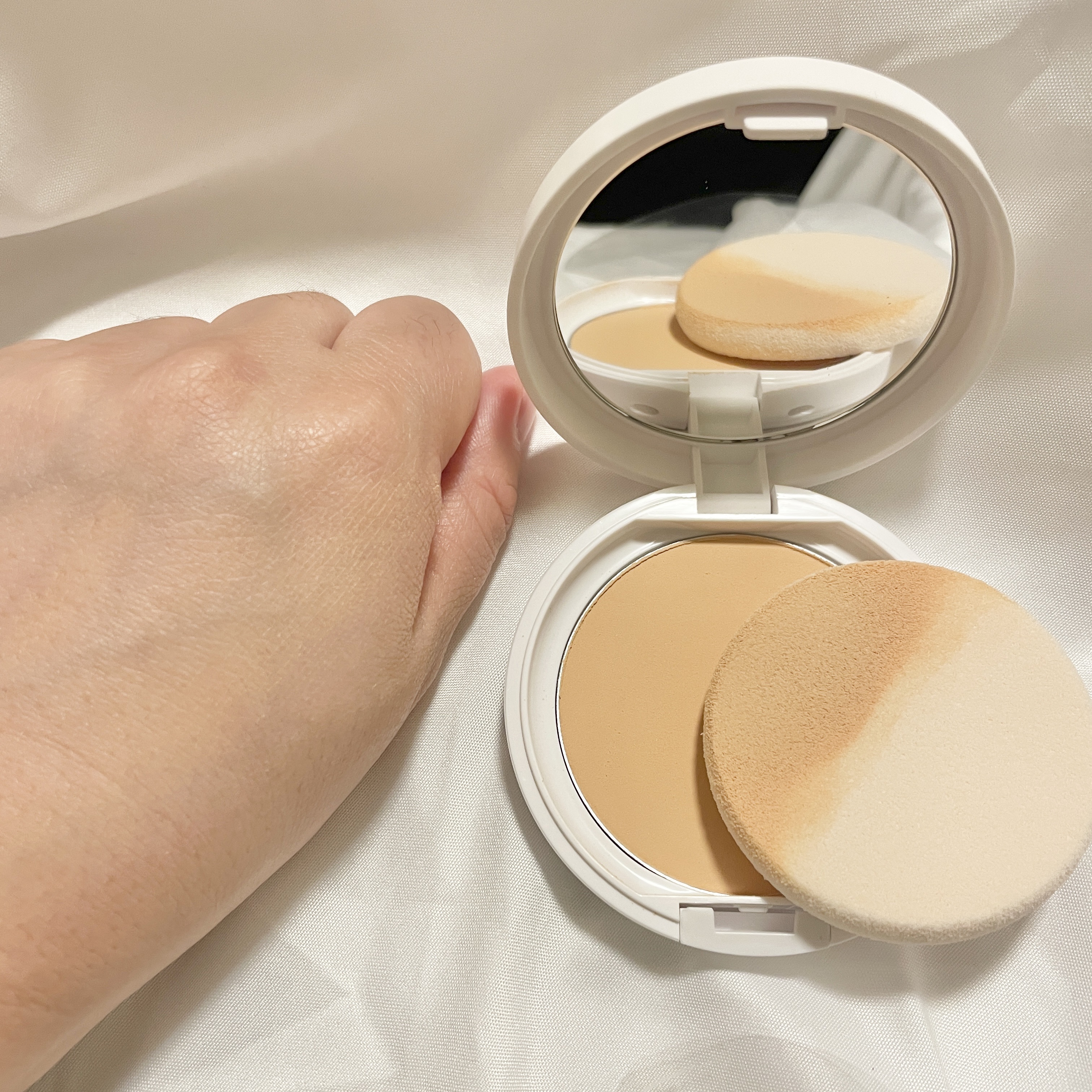 パウダレスフィットファンデーション/Moist Labo/パウダーファンデーションを使ったクチコミ（3枚目）