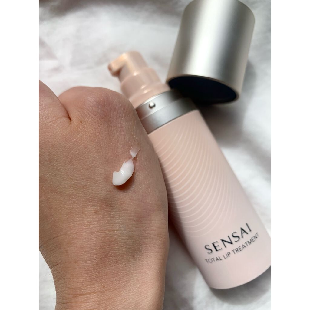 センサイ トータルリップトリートメント/SENSAI/リップ美容液を使ったクチコミ（2枚目）