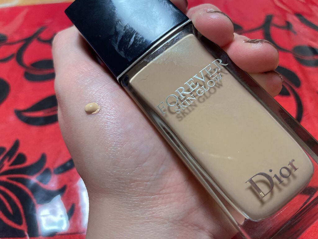 ディオールスキン フォーエヴァー フルイド グロウ/Dior/リキッドファンデーションを使ったクチコミ(2枚目)