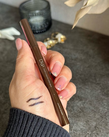 シルキーリキッドアイライナーWP/D-UP/リキッドアイライナーを使ったクチコミ(4枚目)