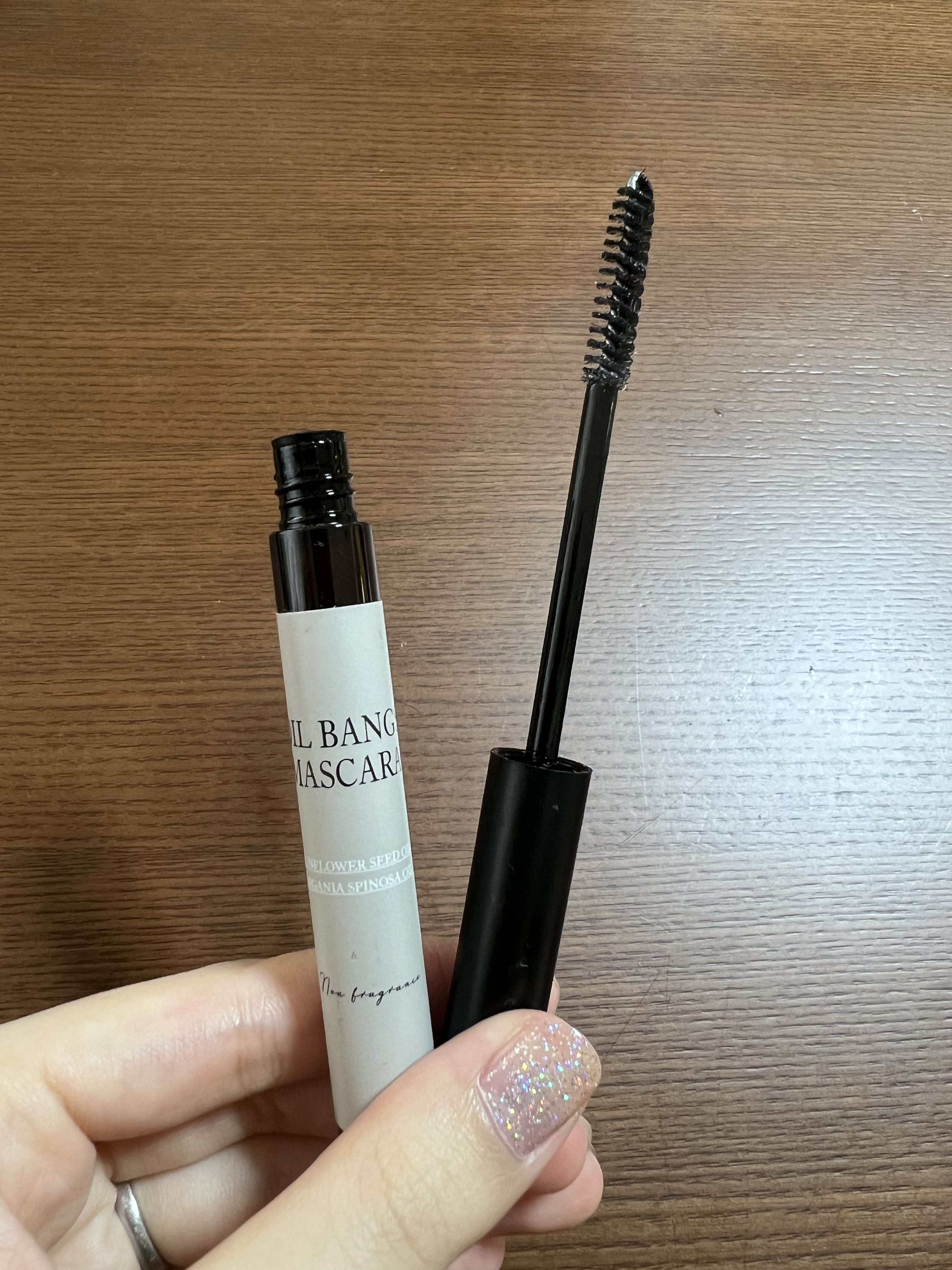 シースルーバングオイルマスカラ/PetitPetit/その他スタイリングを使ったクチコミ（1枚目）