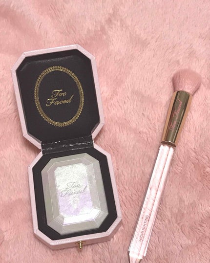 試してみた】ダイヤモンドライト ハイライター ブラシ Too Faced 試してみた】ダイヤモンドライト ハイライター ブラシ Too Faced