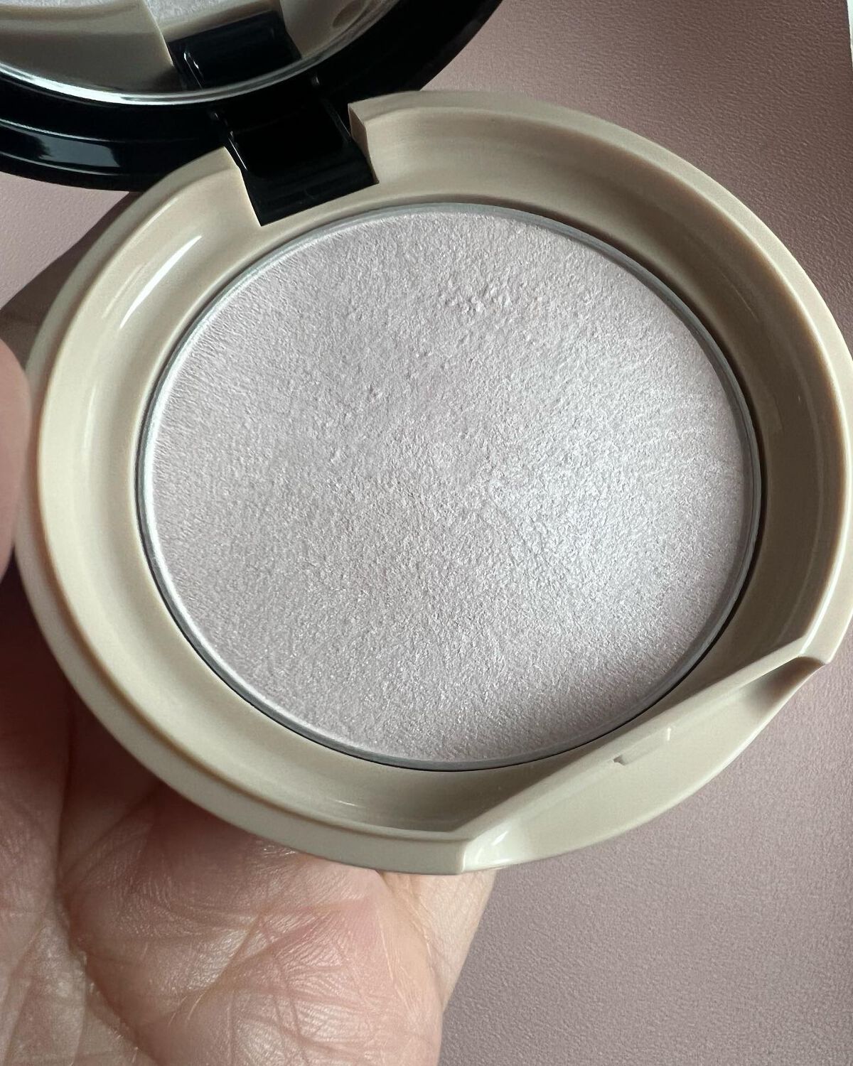 リシェ フォギーグロウ フィルター 02 血色ピンク/Visée/ルースパウダーを使ったクチコミ（2枚目）