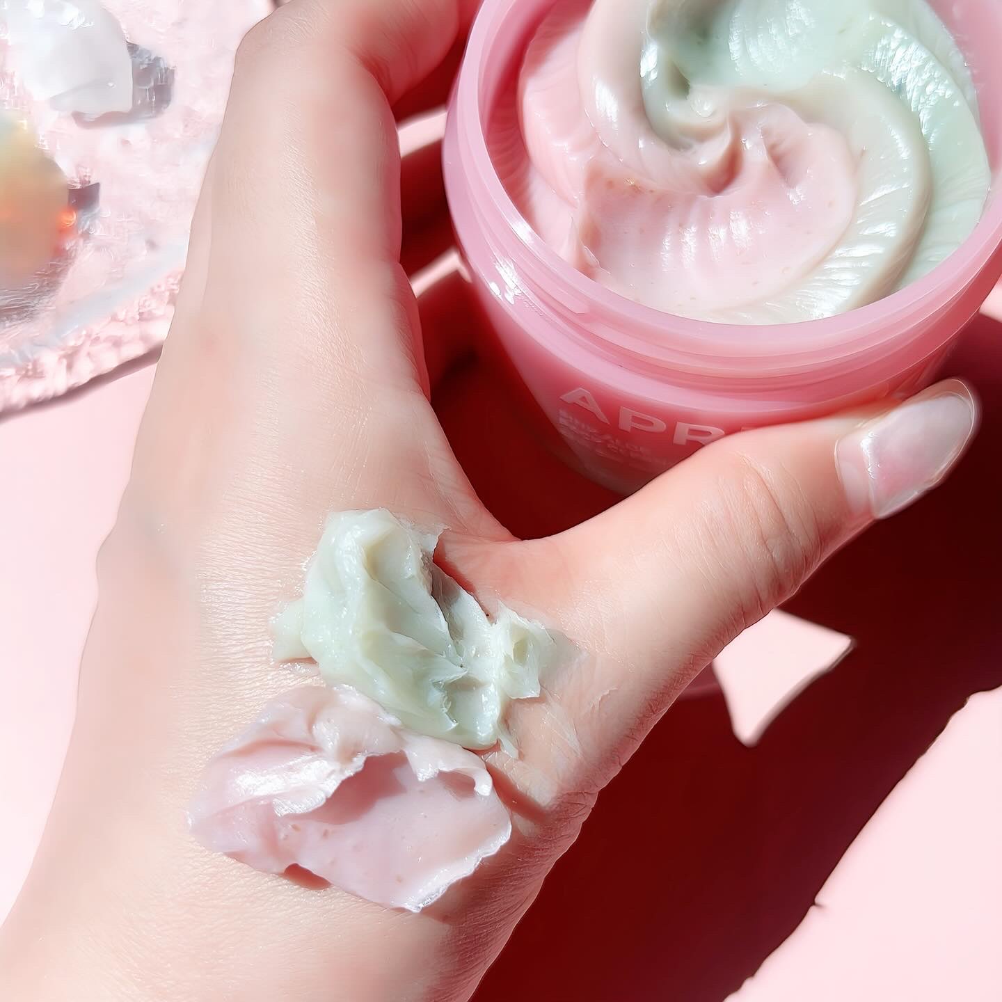 ピンクアロエメレンゲクレンザー/APRILSKIN/その他洗顔料を使ったクチコミ（3枚目）