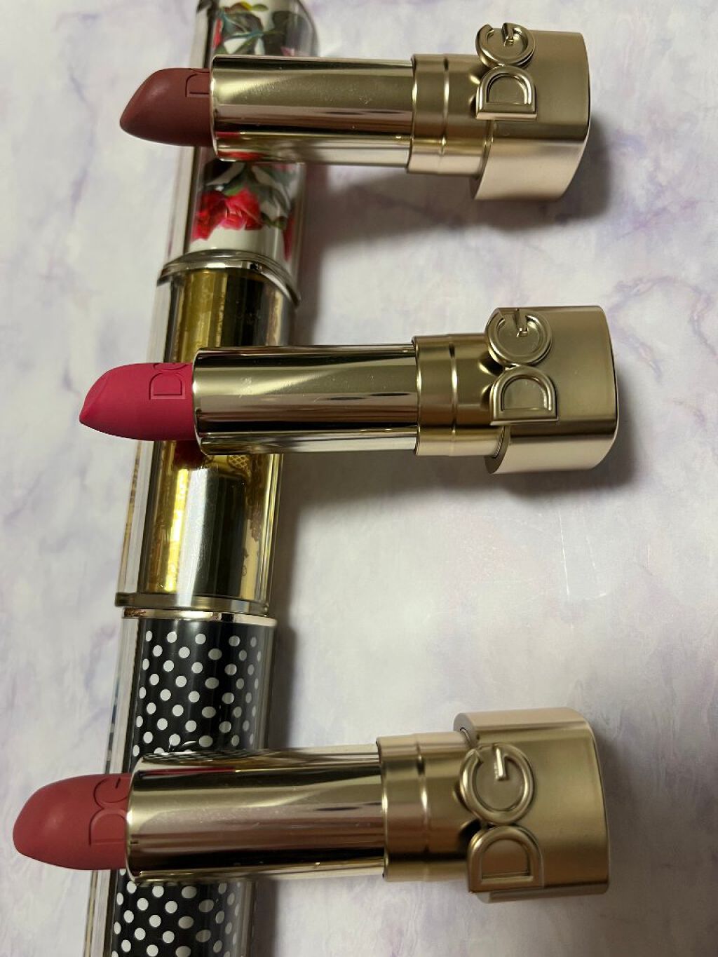 ザ・オンリーワン ラスティングマットカラー リップスティック 670 Spicy Touch/DOLCE&GABBANA BEAUTY/口紅を使ったクチコミ（3枚目）