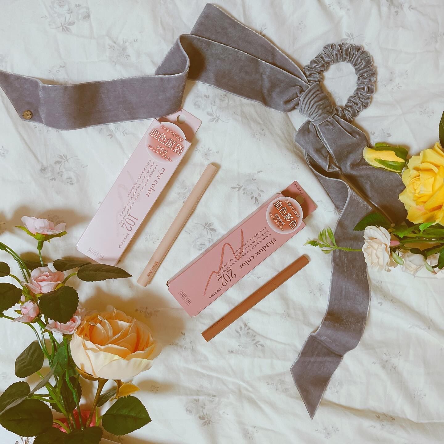 ‪💧‬𝕥𝕖𝕒𝕣 𝕓𝕒𝕘‪💧‬
.
.
@_squseme_  さんのミゼルエディ 💓ぷっくりアイカラーペンシル  102ピンクベージュ 💓忍ばせ影色ペンシル  202ピンクブラウン をお試しさせて頂いた🙌💕🫡 血