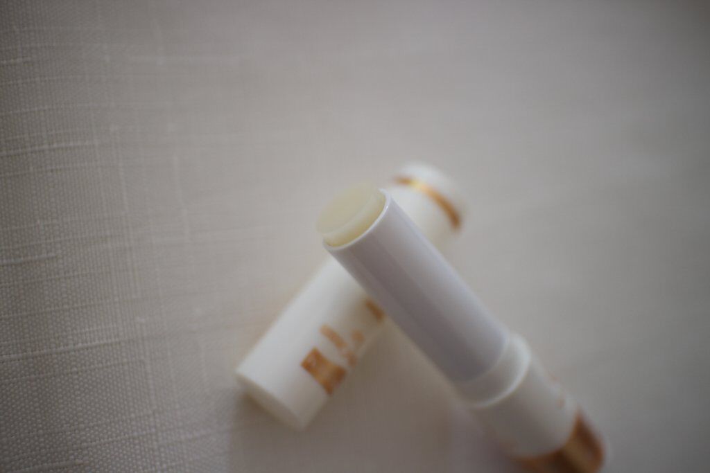 プレミアムメルティリップ/メンソレータム/リップクリームを使ったクチコミ（3枚目）