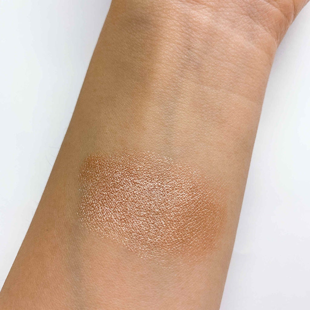 カラークイーン オイルシャドウ/ロレアル パリ/単色アイシャドウを使ったクチコミ(2枚目)