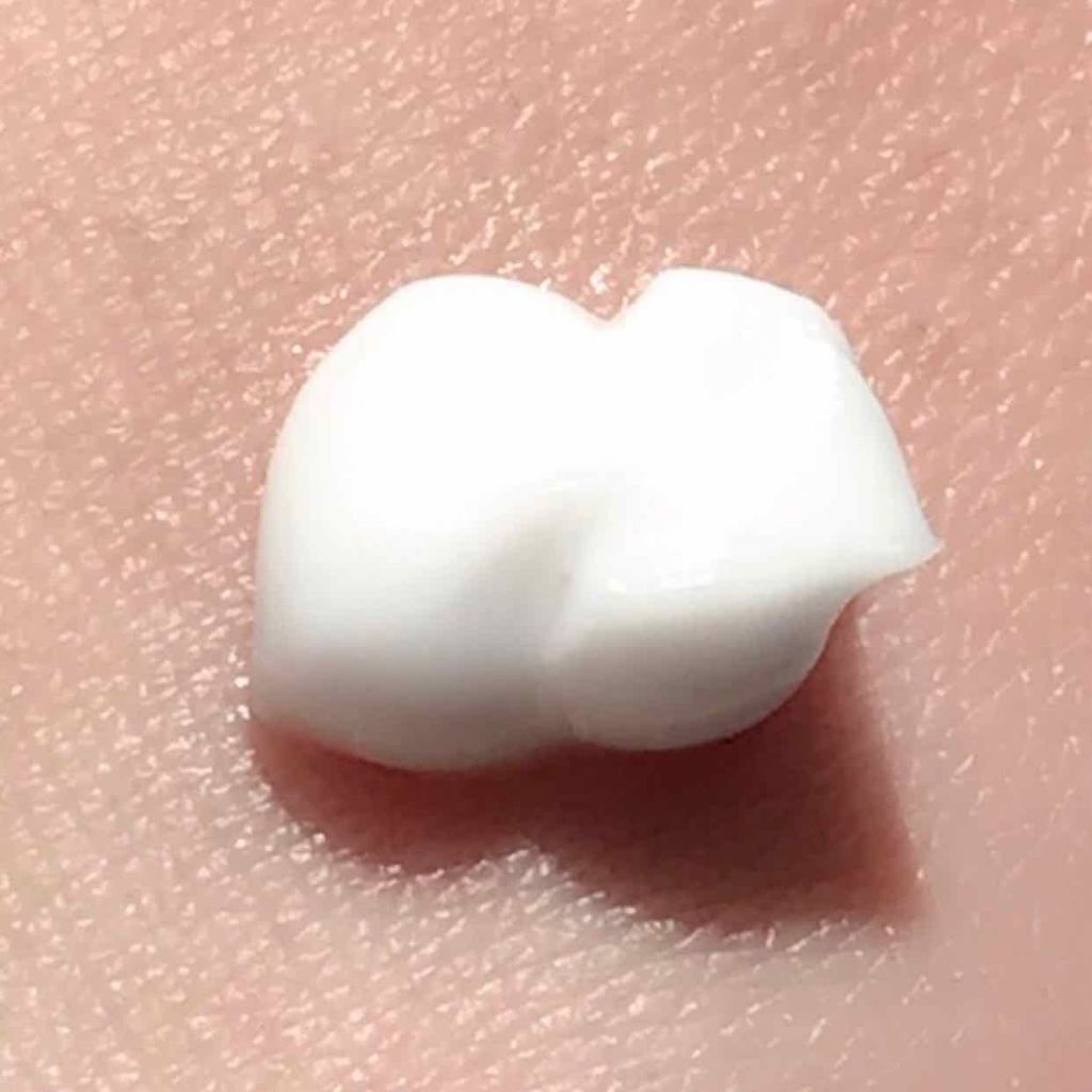 POND'S フレッシュ クリームクレンジング キメ毛穴ケアのクチコミ「POND'S💙

ポンズ  フレッシュ クリームクレンジング
〈キメ毛穴ケア〉洗い流すタイプ
.....」（3枚目）