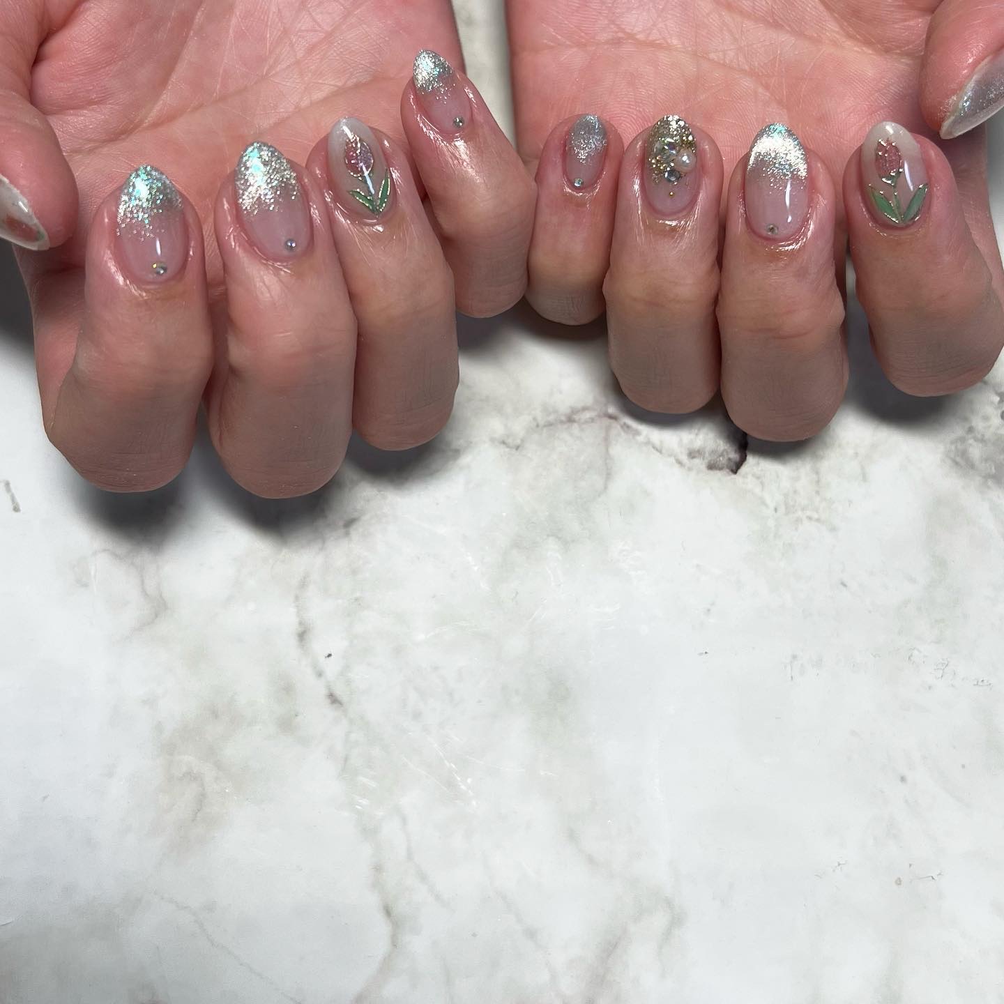 #春ネイル,#チューリップネイル,#ネイル,#ニュアンスネイル,#スカルプネイル,#ジェルネイル,#ママネイル,#ギャルネイル,#大人ネイル,#派手ネイル,#ネイル,#城陽ネイル,#京都ネイル,#大阪ネイル,#奈良ネイル,#鮮やか夏ネイルのネイルデザイン