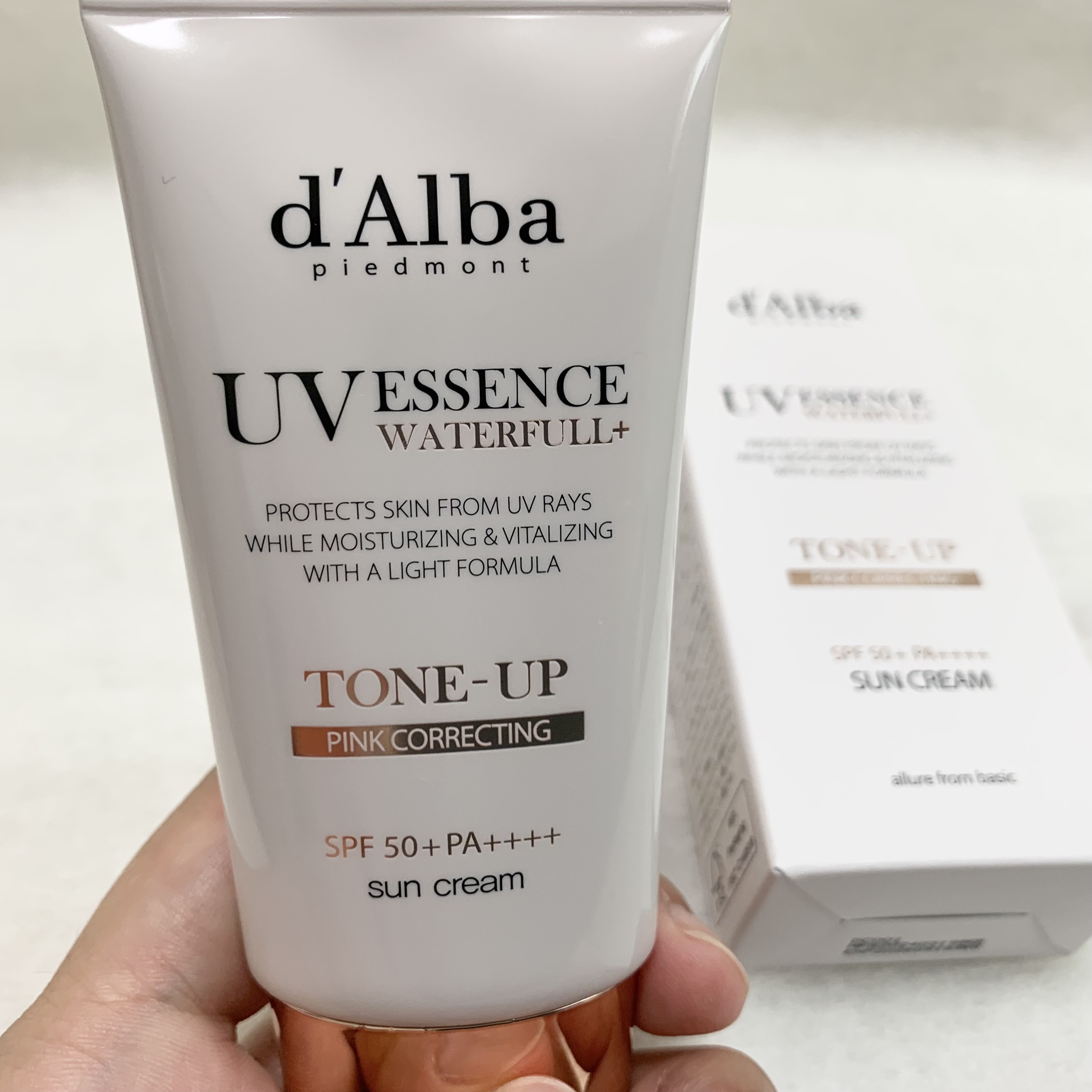 ウォータフルトーンアップサンクリーム/ダルバ/日焼け止めクリームを使ったクチコミ（1枚目）