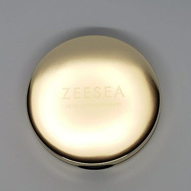 ZEESEA 顔がキラキラ  オーロラ系ハイライト/ZEESEA/パウダーハイライトを使ったクチコミ（4枚目）