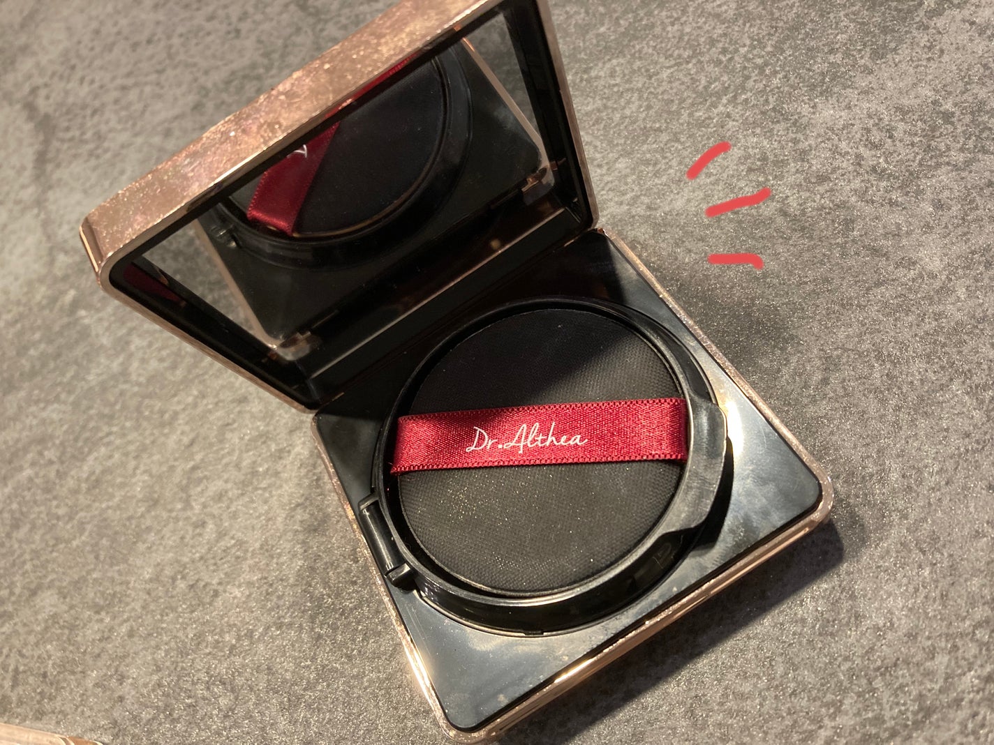 オーロラ カバー クッション モイスチャー/Dr.Althea/クッションファンデーションを使ったクチコミ(1枚目)