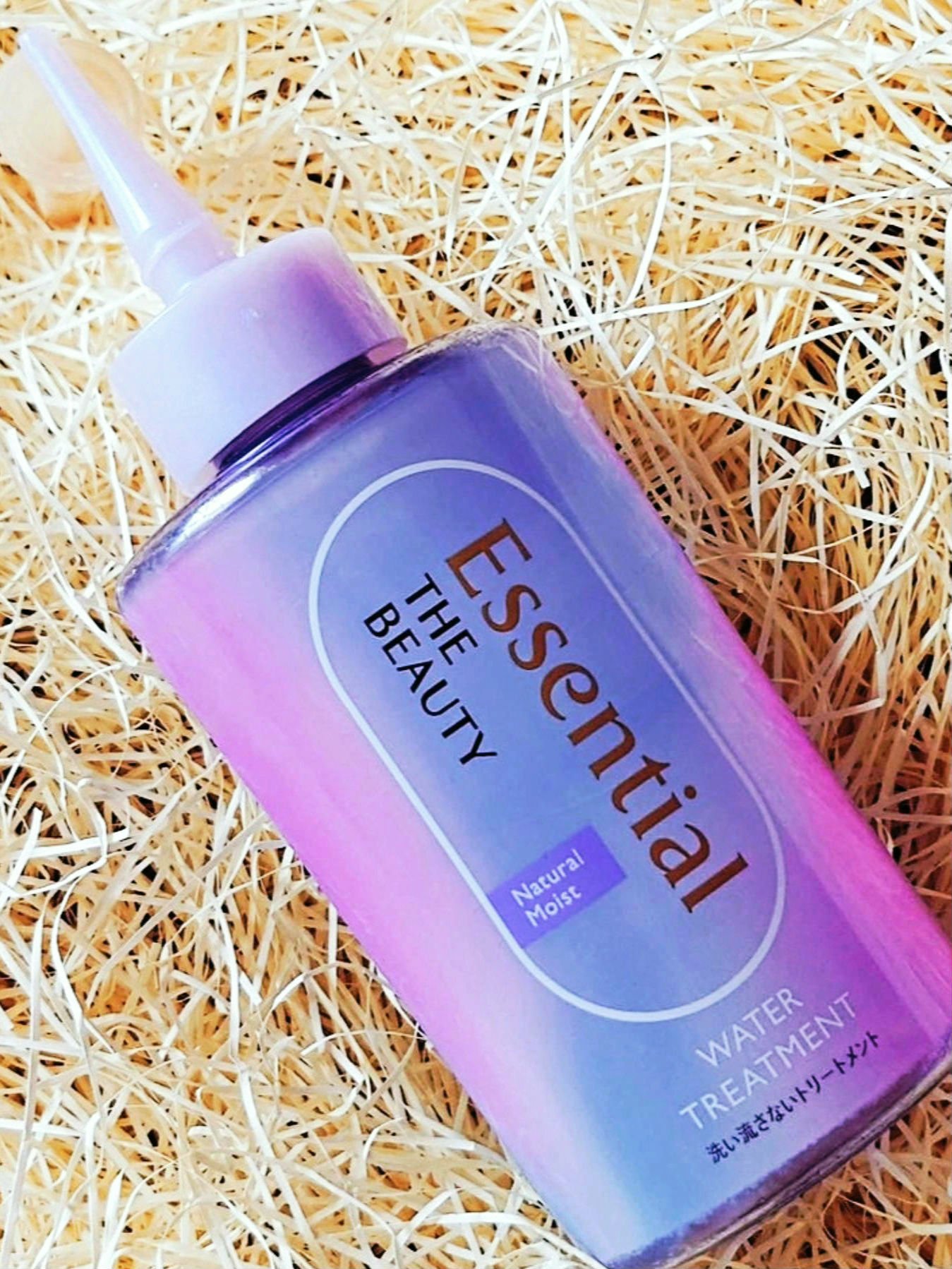 エッセンシャル プレミアム ウォータートリートメント EXスムース モネデザイン（200ml）/エッセンシャル/アウトバストリートメントを使ったクチコミ（2枚目）