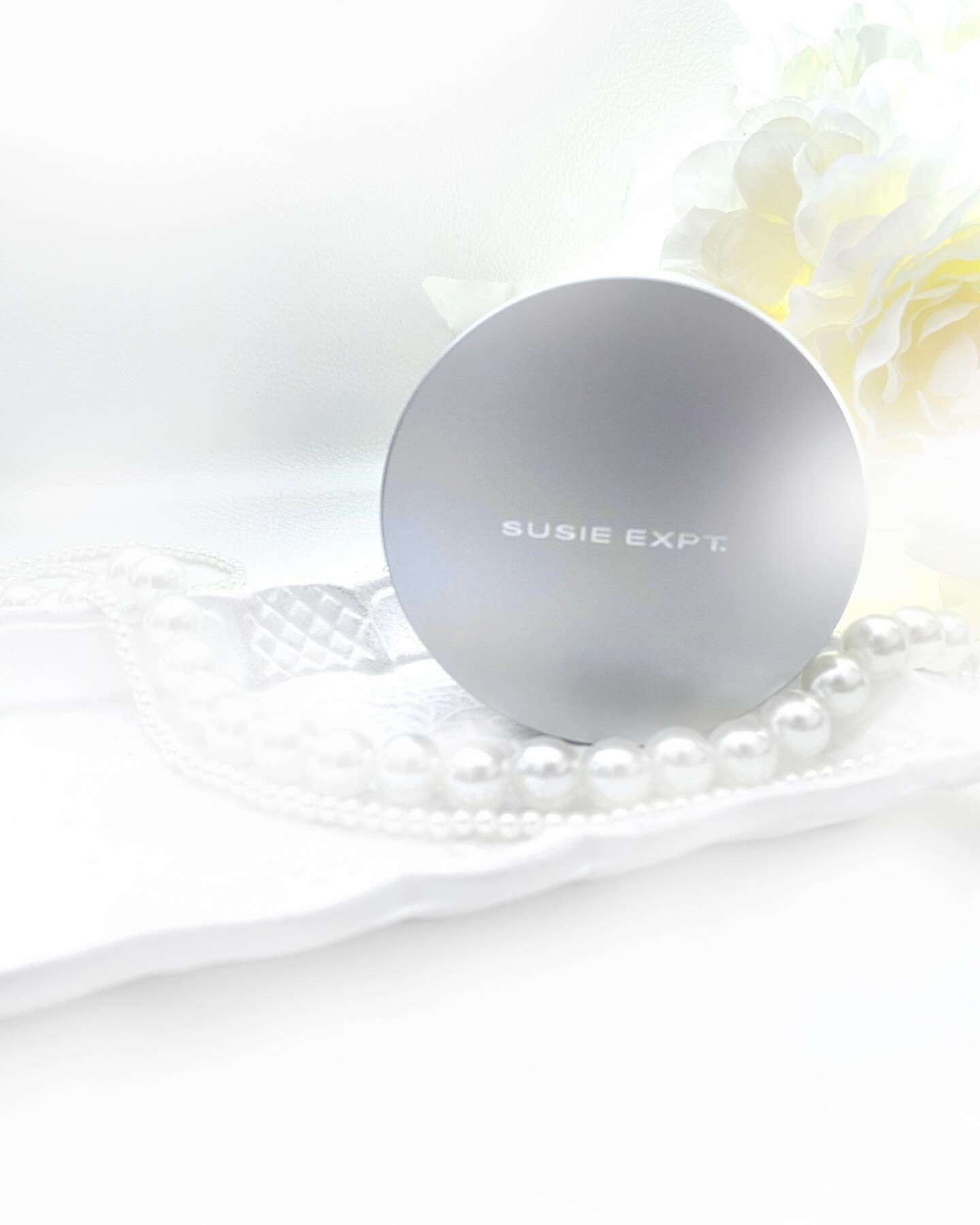 スージー エキスパート マイクロエアリーパウダーＦ/SUSIE N.Y./ルースパウダーを使ったクチコミ（2枚目）