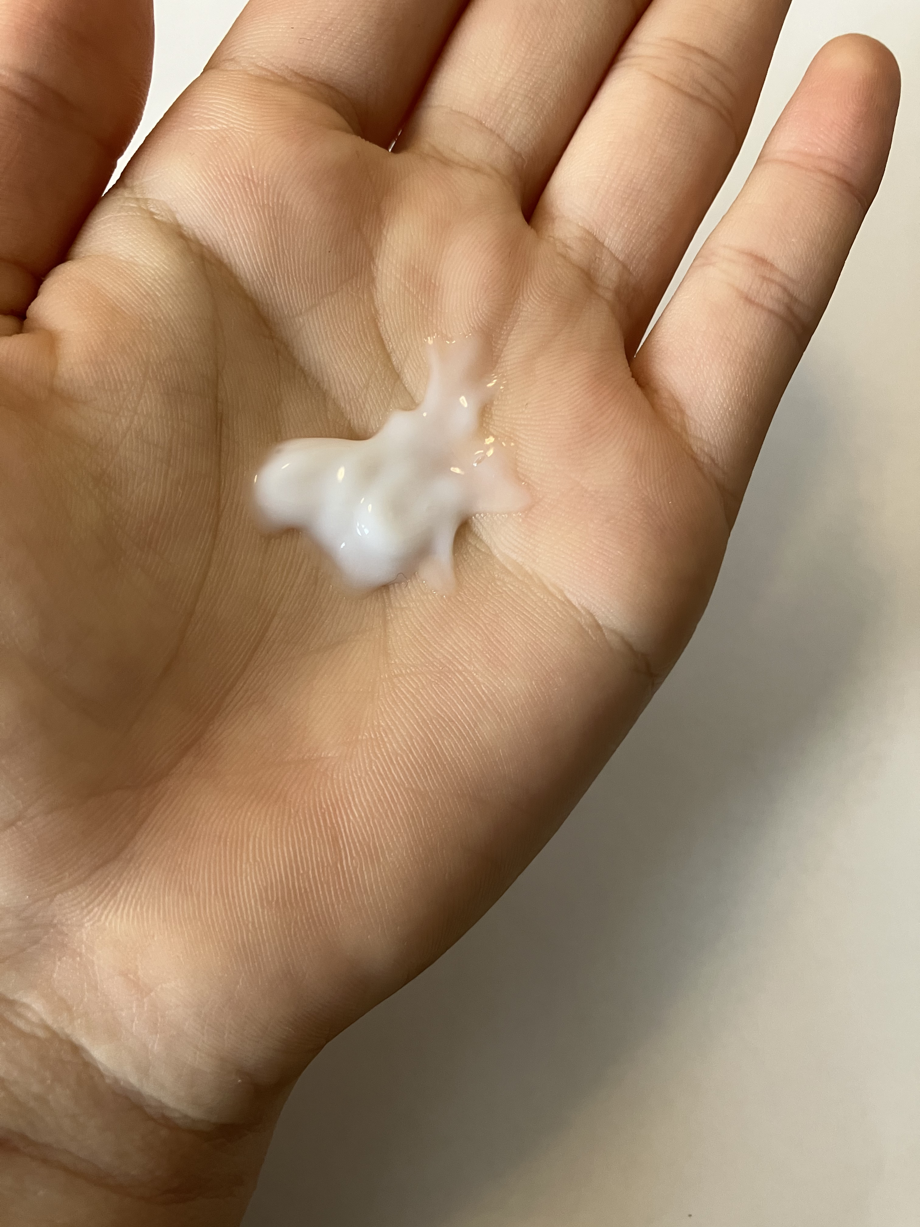 CCミルク/エッセンシャル/ヘアミルクを使ったクチコミ（3枚目）