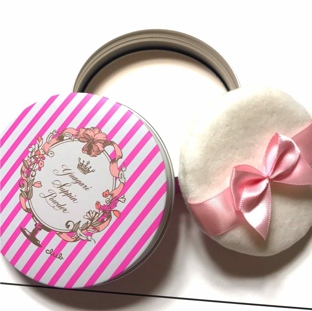 すっぴんパウダー フルーリーブロッサムの香り/クラブ/プレストパウダーを使ったクチコミ（1枚目）