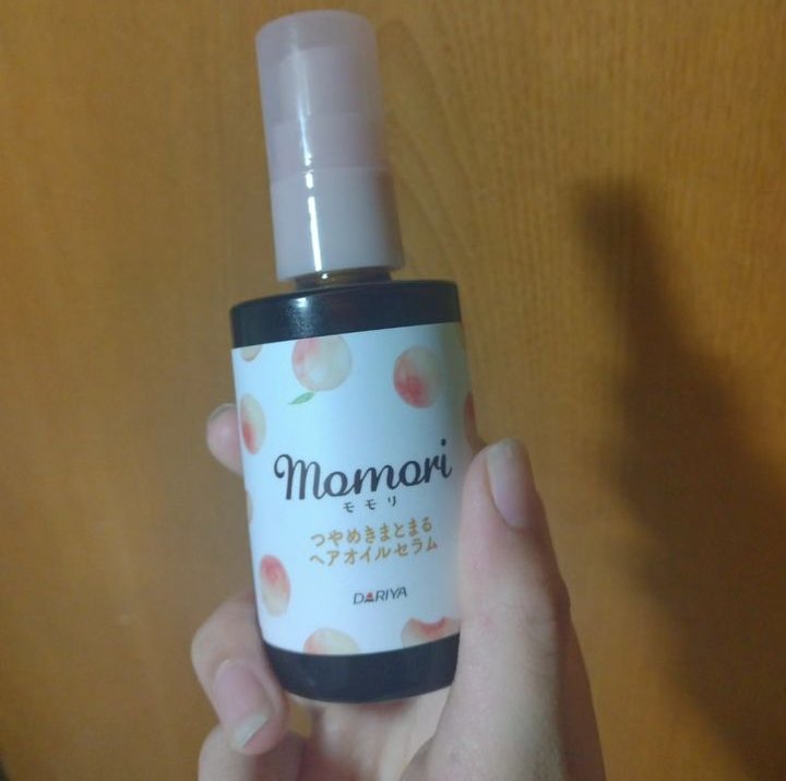 つやめきまとまるヘアオイルセラム/モモリ/ヘアオイルを使ったクチコミ（1枚目）