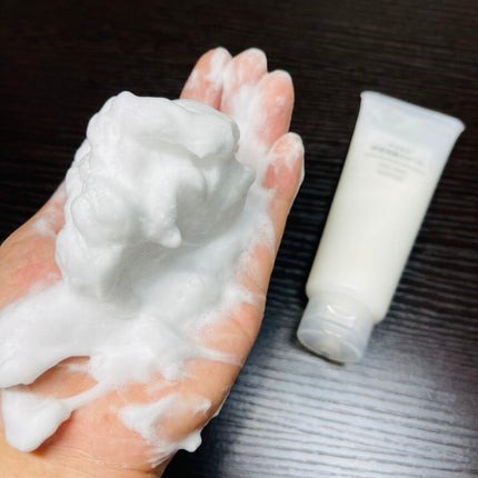 無印良品 マイルド保湿洗顔フォームのクチコミ「無印良品の洗顔フォーム!
種類が豊富で自分に合う洗顔が見つかるはず!
携帯用として販売されて.....」(3枚目)