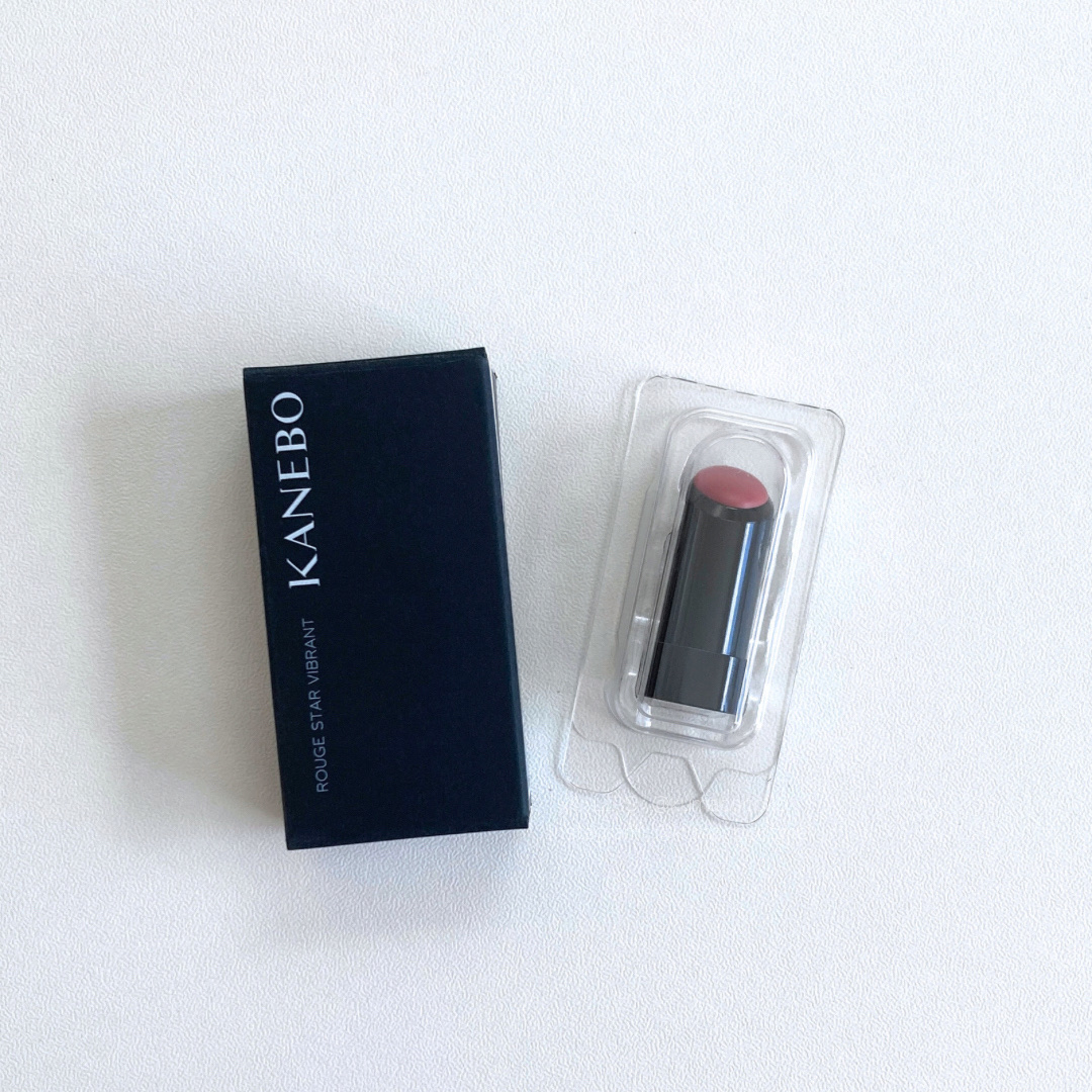 ルージュスターヴァイブラント/KANEBO/口紅を使ったクチコミ（1枚目）