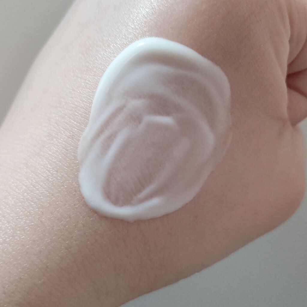 スーパーモイスチャージェルゴールド/スキンアクア/日焼け止めジェルを使ったクチコミ（2枚目）