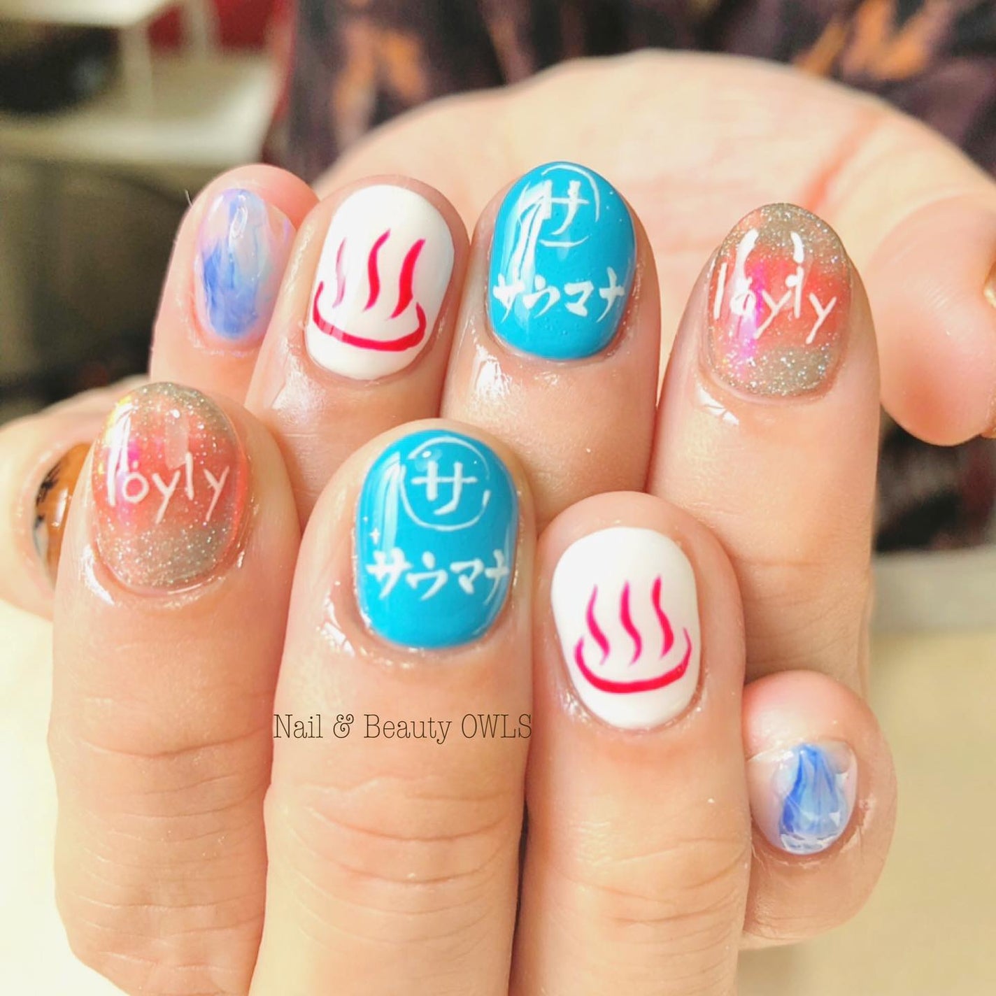 ぴよこれいと あうるす on LIPS 「今日は私の過去も相まって美容師さんのお友達デー。(先輩に友達と..」(1枚目)