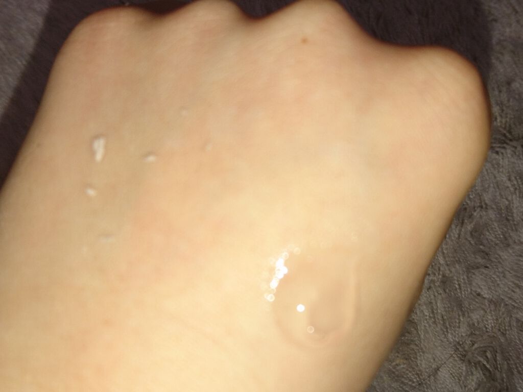 フェイスピーリングジェル ピーチの香り/DAISO/ピーリングを使ったクチコミ(4枚目)