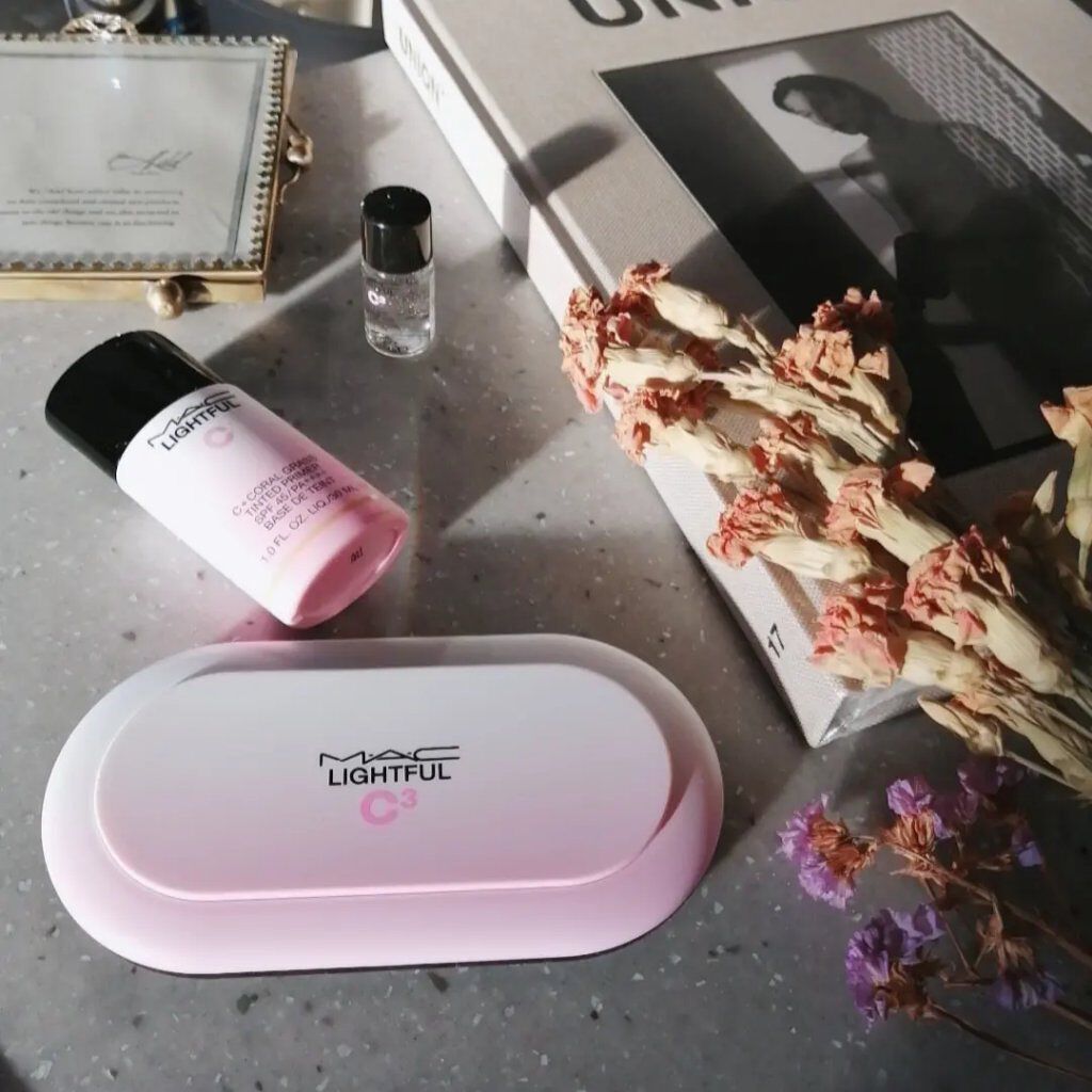 ライトフル Ｃ＋ティンティッド プライマーSPF45(PA++++)/M・A・C/化粧下地を使ったクチコミ（1枚目）