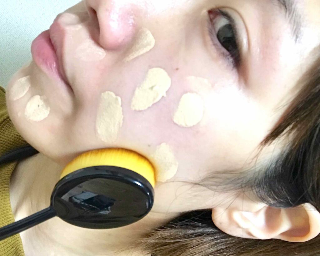 春姫ファンデーションブラシ(オーバル型)/DAISO/メイクブラシを使ったクチコミ（3枚目）