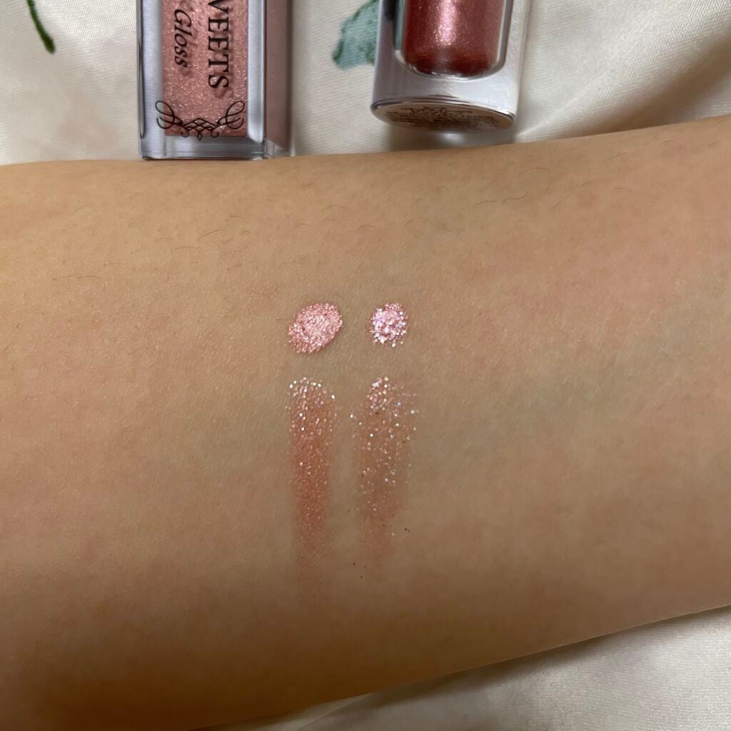 スパークリングアイグロス/スウィーツ スウィーツ/リキッドアイシャドウを使ったクチコミ(2枚目)