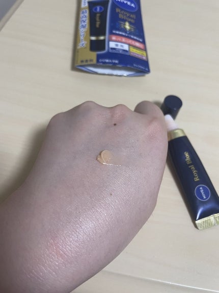 ニベア ロイヤルブルーリップ 濃密美容ケア/ニベア/リップ美容液を使ったクチコミ(3枚目)