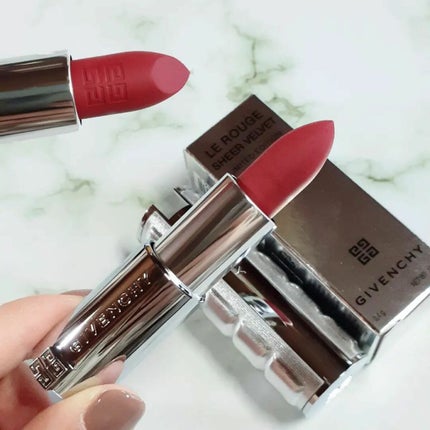 ルージュ・ジバンシイ・シアー・ベルベット/GIVENCHY/口紅を使ったクチコミ(2枚目)