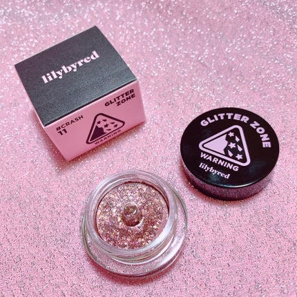 グリッターゾーン CRASH/lilybyred/グリッターを使ったクチコミ(2枚目)