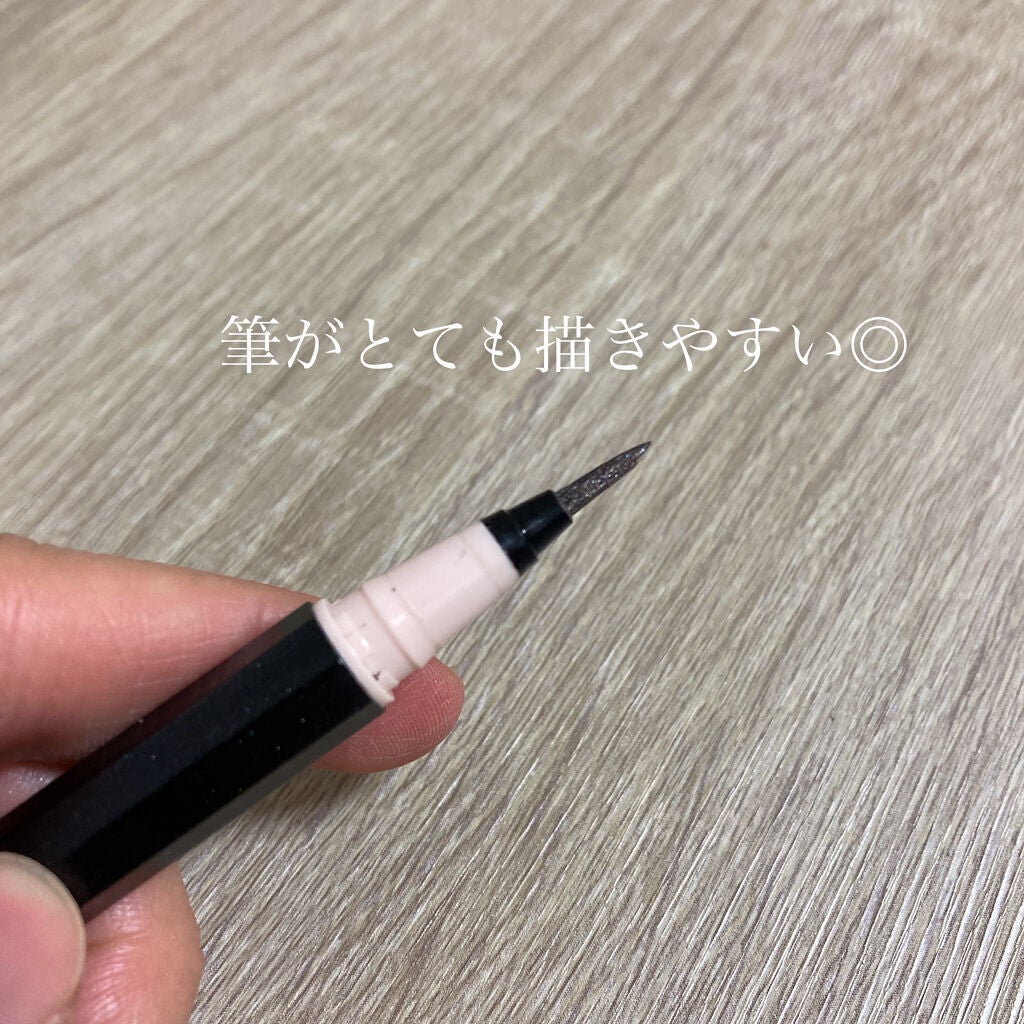 7 SHADES OF BLACK/UZU BY FLOWFUSHI/リキッドアイライナーを使ったクチコミ(4枚目)