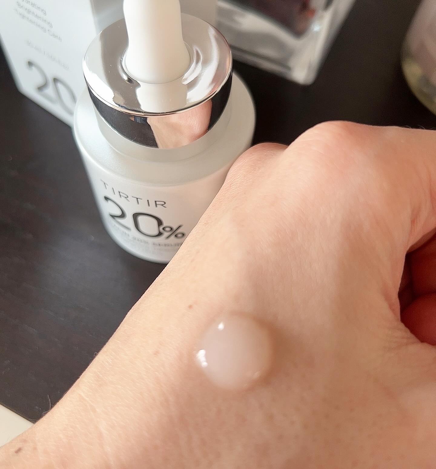 NIACIN 20% セラム/TIRTIR(ティルティル)/美容液を使ったクチコミ（3枚目）