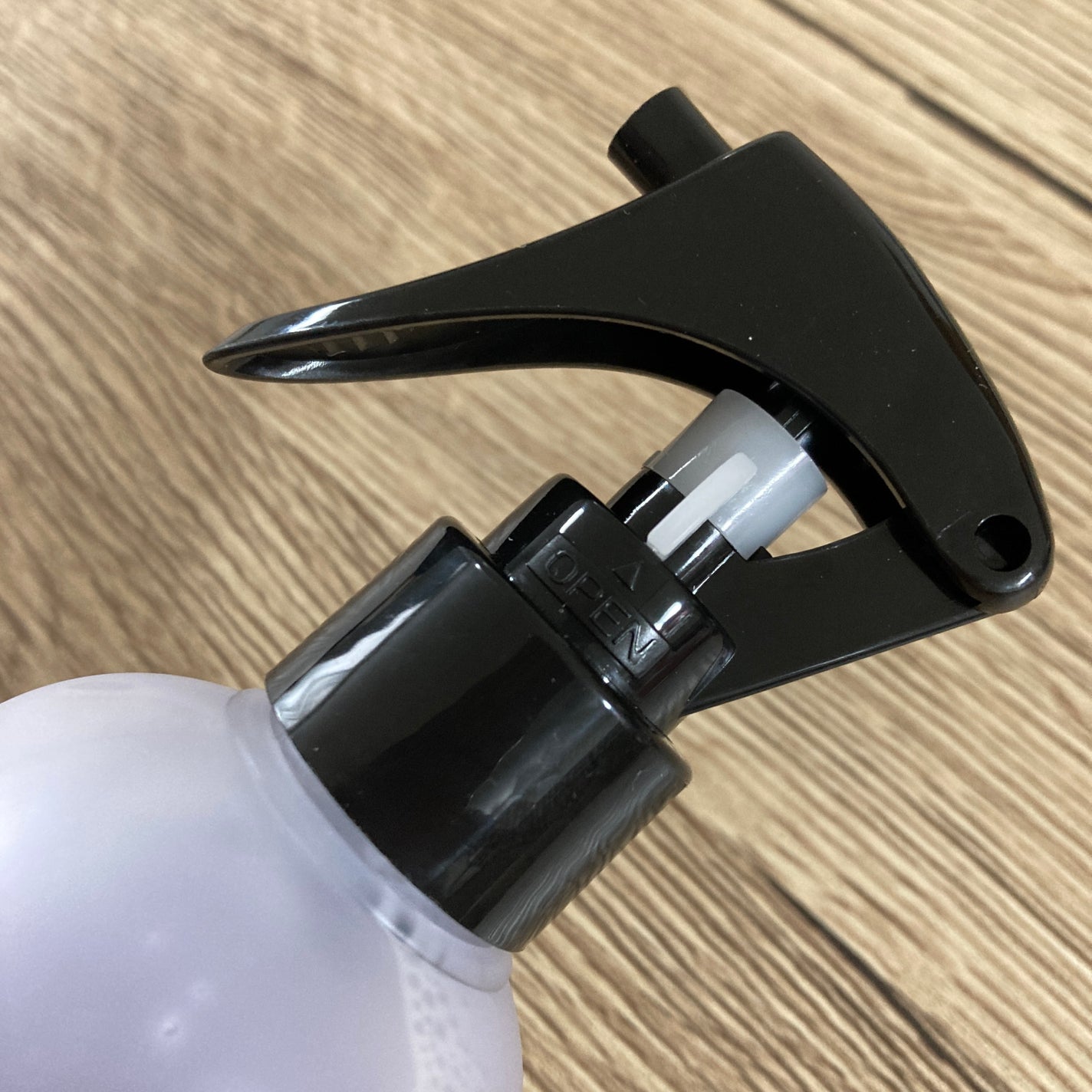 セラブルーチンスプレー/Epunol/プレスタイリング・寝ぐせ直しを使ったクチコミ(5枚目)