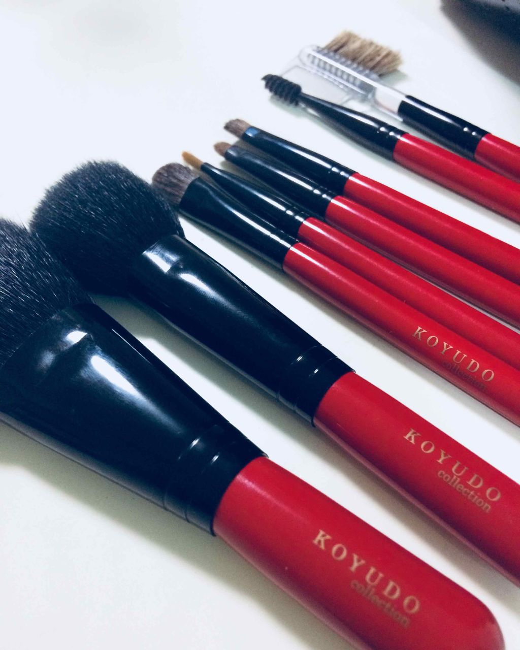 熊野筆 化粧筆 アイシャドウ用(平型・松リス毛)/アストレア ヴィルゴ/メイクブラシを使ったクチコミ（1枚目）