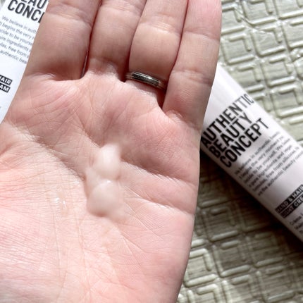 ハンド&ヘア ライトセラム/AUTHENTIC BEAUTY CONCEPT/ハンドクリームを使ったクチコミ(4枚目)