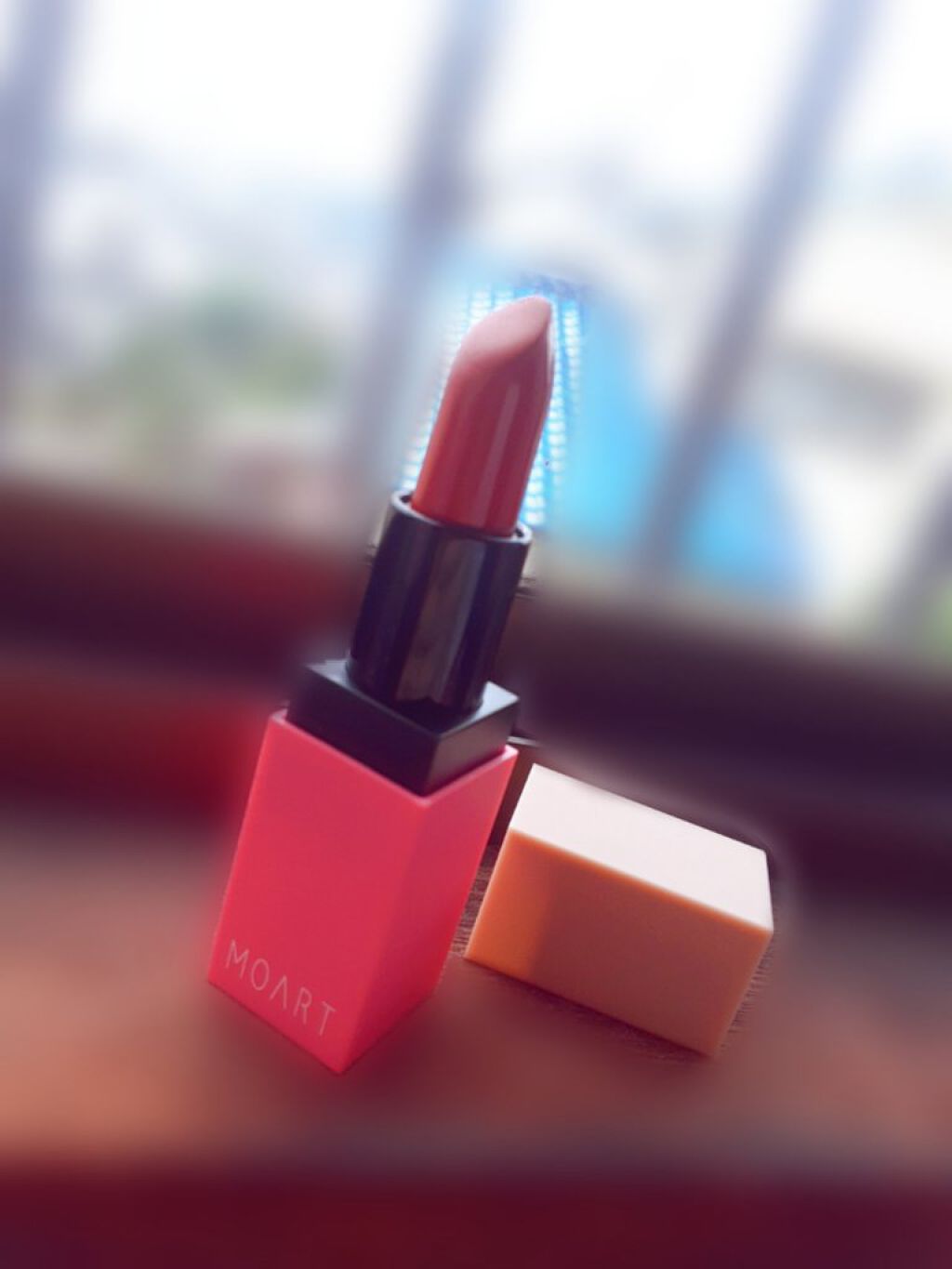 モアート ベルベットリップスティック/MOART/口紅を使ったクチコミ（3枚目）