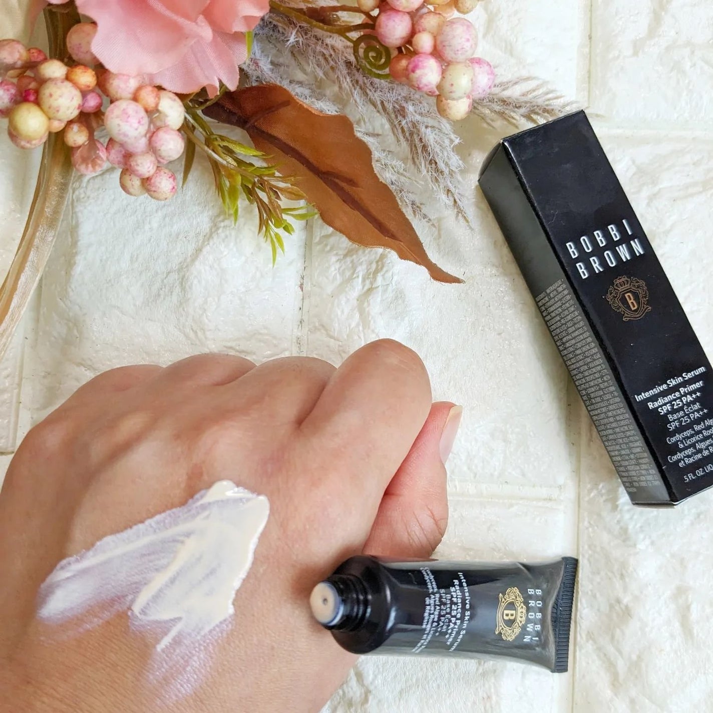 インテンシブ セラム ラディアンス プライマー/BOBBI BROWN/化粧下地を使ったクチコミ(4枚目)