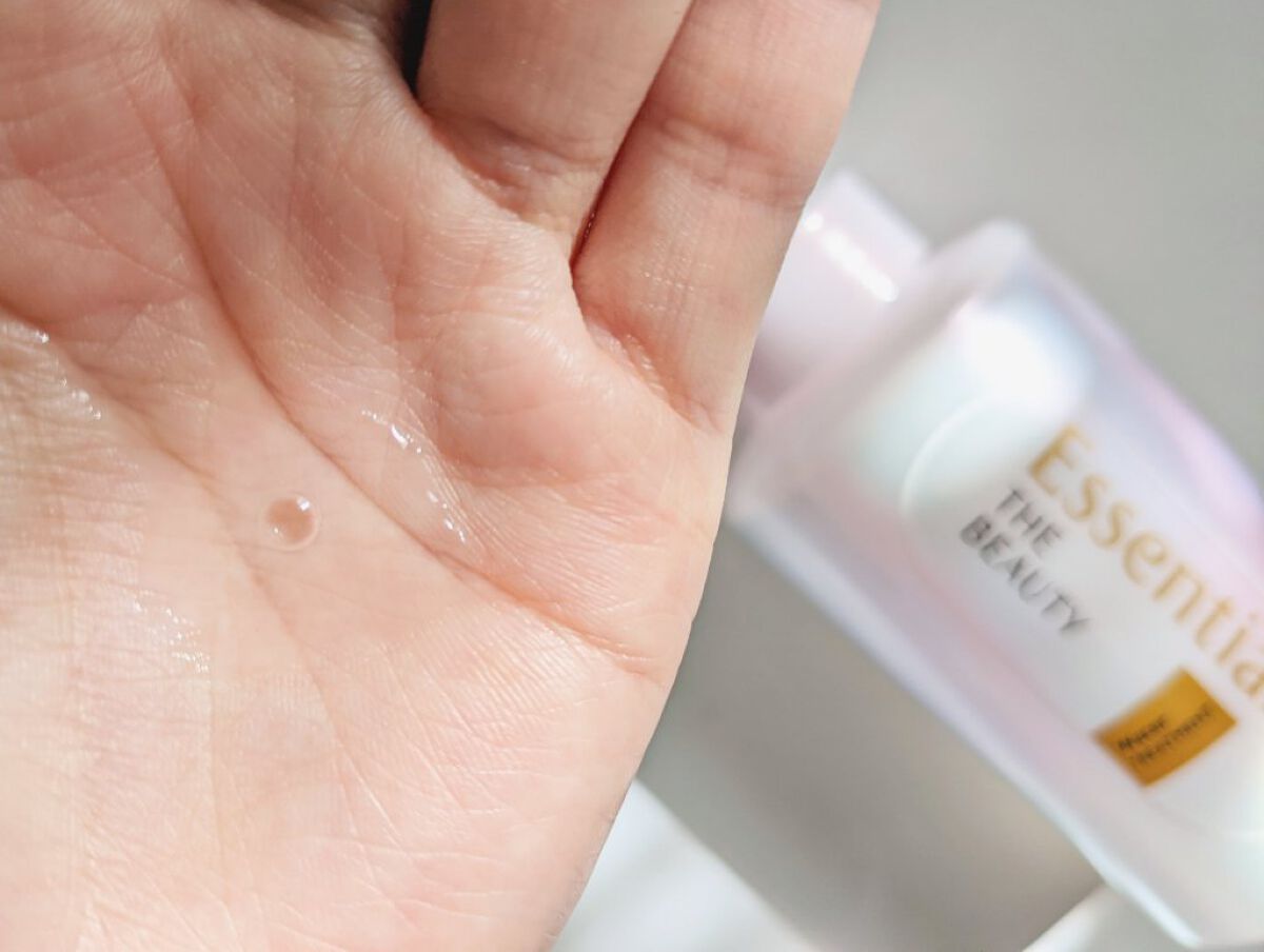 エッセンシャル プレミアム ウォータートリートメント EXスムース/エッセンシャル/アウトバストリートメントを使ったクチコミ（3枚目）